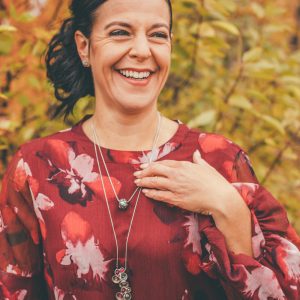 collier modulable rose