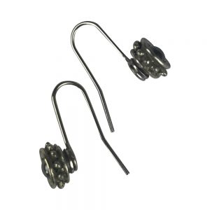 boucles-oreilles-roue-grise-b